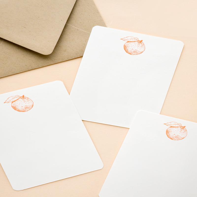 Boxed Tails Notecard Set