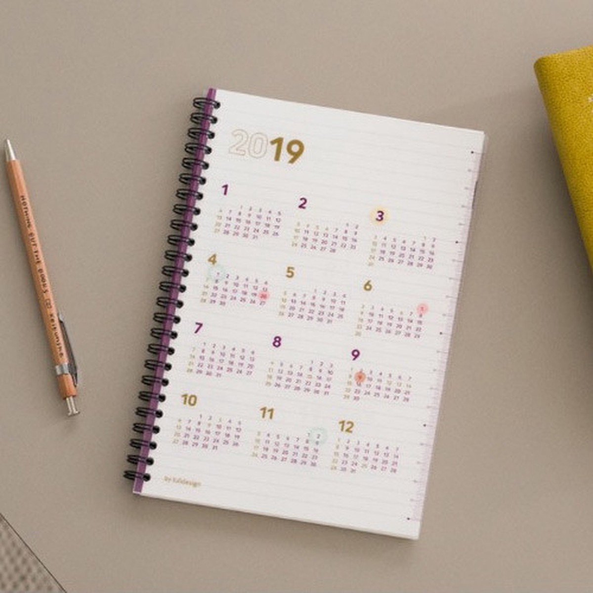 2019 Spiral medium dated monthly second planner